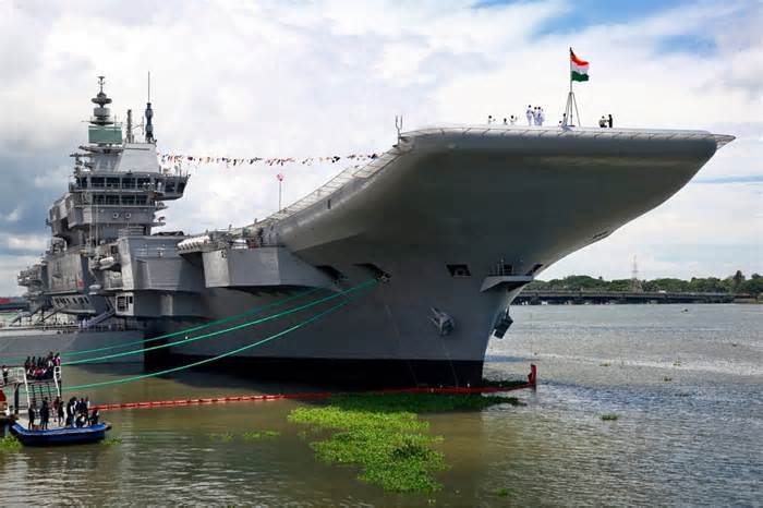 Nước láng giềng ‘xoay trục’ sang Trung Quốc, Ấn Độ mở cảng chiến lược mới
