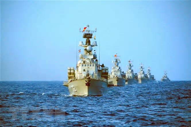 Lữ đoàn Tàu pháo-Tên lửa góp phần nâng cao vị thế Hải quân Việt Nam