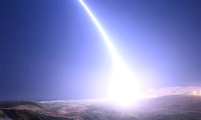 Mỹ liên tiếp phóng tên lửa xuyên lục địa trong hai ngày
