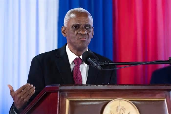 Hội đồng chuyển tiếp Haiti chọn ra người đứng đầu và Thủ tướng mới