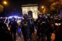 Bạo loạn ở Pháp: Bất ổn lan sang Thụy Sỹ, mẹ của thiếu niên gốc Phi lên tiếng