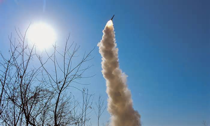 Triều Tiên tuyên bố thử tên lửa hành trình có đầu đạn siêu lớn