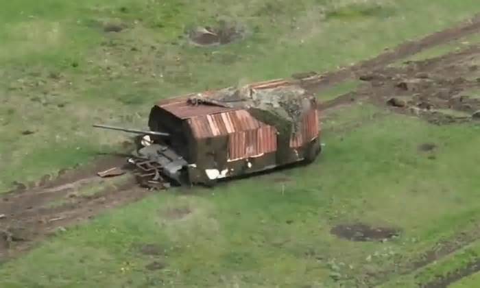 Xe tăng mai rùa phơi bày điểm yếu của quân đội Nga