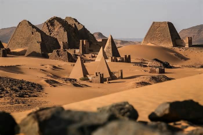 Kim tự tháp kỳ dị của tộc người từng xâm lược Ai Cập cổ