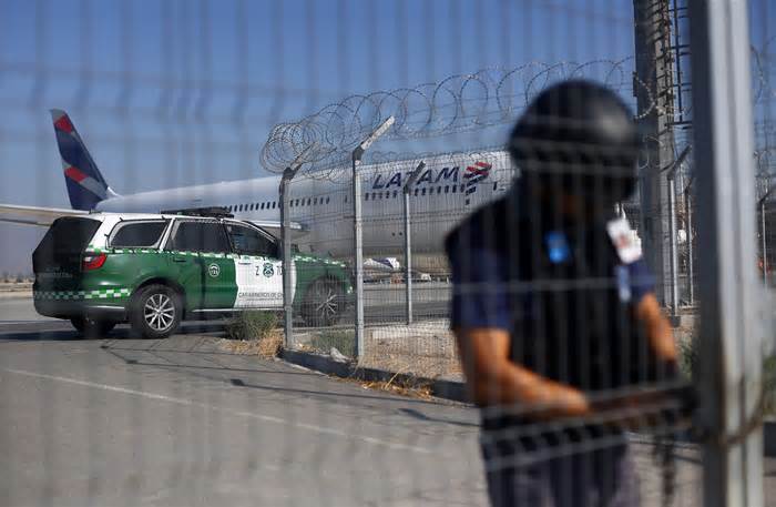 Đấu súng ngăn vụ cướp 32,5 triệu USD ở sân bay Chile