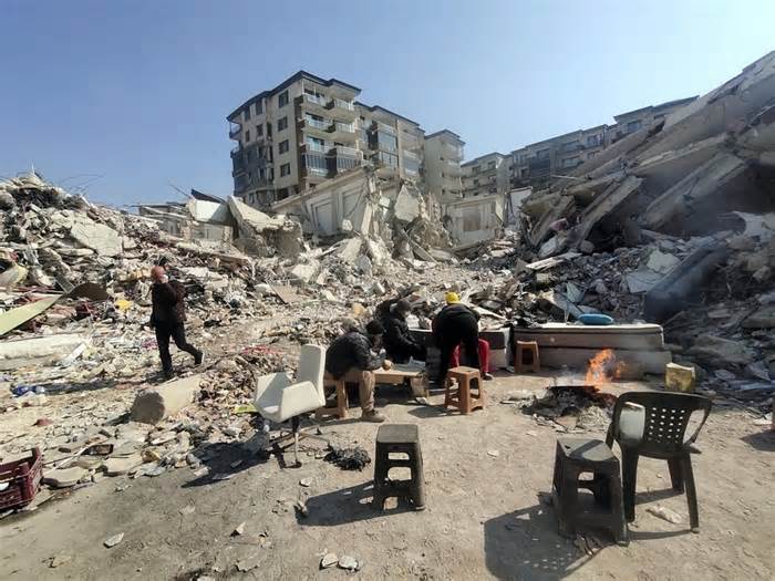Động đất Thổ Nhĩ Kỳ: Khi truyền thông rời đi, công cuộc tái thiết bắt đầu