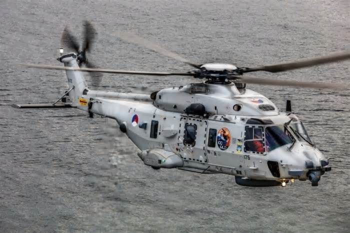 Phi cơ Trung Quốc bị tố áp sát nguy hiểm trực thăng Hà Lan
