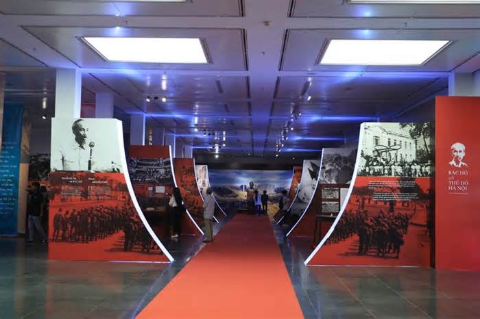 Bảo tàng Hà Nội trưng bày Chuyên đề “Bác Hồ với Thủ đô Hà Nội”