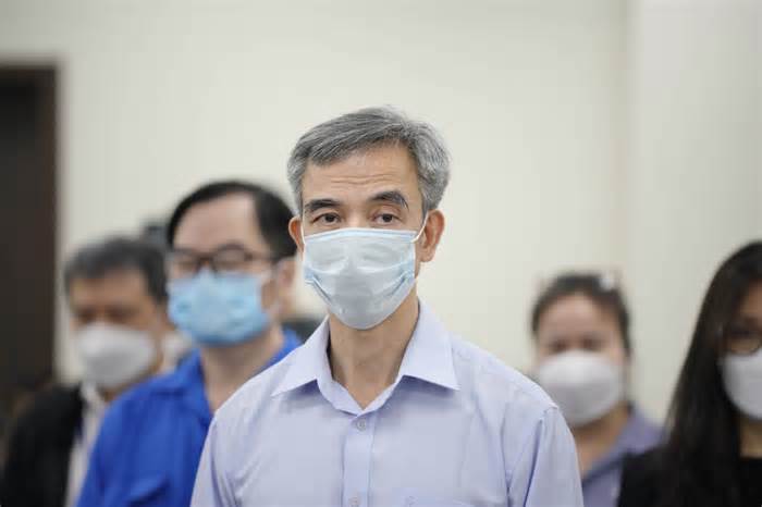 Ông Nguyễn Quang Tuấn xin lỗi hai bệnh viện, mong đồng nghiệp coi vụ án này là ‘bài học đau xót'