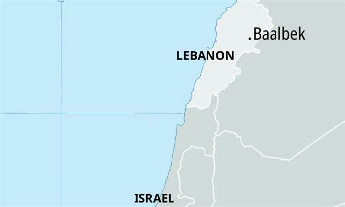Israel không kích thành trì Hezbollah
