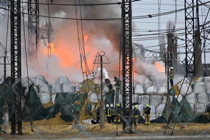 Nga đánh lưới điện Ukraine để trả đũa việc lãnh thổ bị tấn công