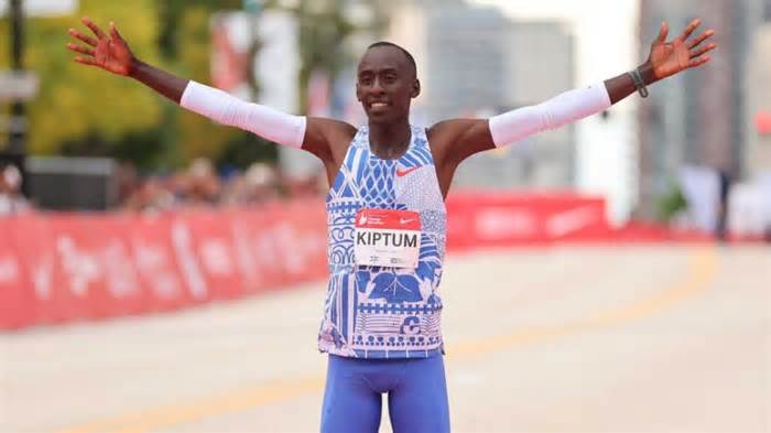 Sốc: Kỷ lục gia marathon thế giới Kelvin Kiptum tử nạn