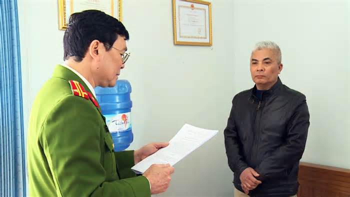 Bắt một giám đốc đăng kiểm phương tiện thủy nội địa ở Thái Bình