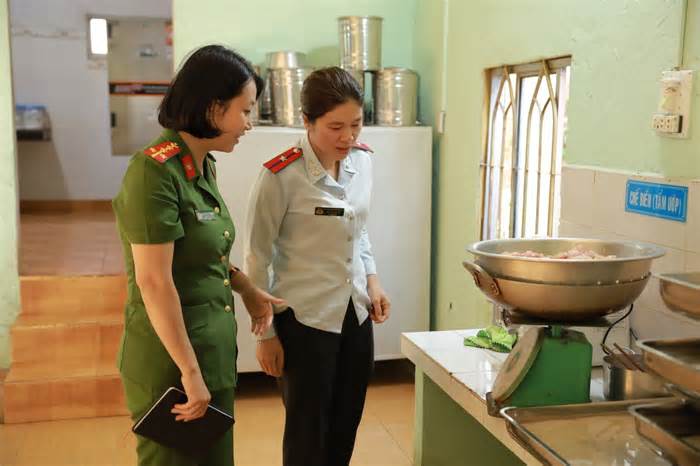 Xử phạt nhiều bếp ăn trường học ở Đắk Nông không đảm bảo an toàn thực phẩm