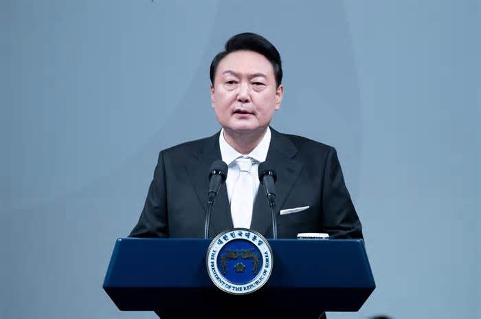 Tổng thống Hàn bị cắt ghép video thừa nhận tham nhũng