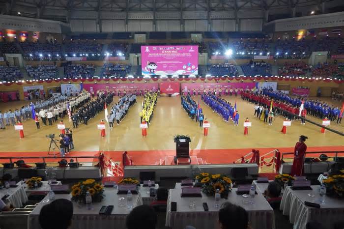 10 quốc gia dự Lễ khai mạc Đại hội thể thao học sinh Đông Nam Á lần thứ 13