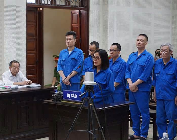 Các bị cáo vụ 'thông thầu' tại Bệnh viện Sản - Nhi Quảng Ninh nói lời sau cùng