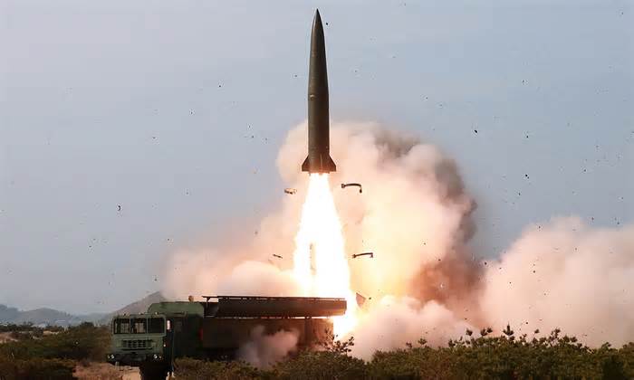 Hàn Quốc nói Triều Tiên biến Ukraine thành bãi thử tên lửa