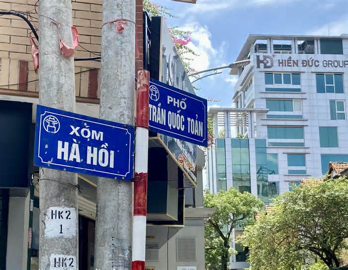 Người dân bối rối với xóm có 4 tên gọi ở Hà Nội