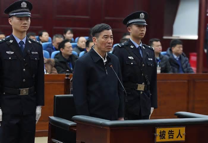 Trung Quốc phạt tù nhiều cựu quan chức bóng đá
