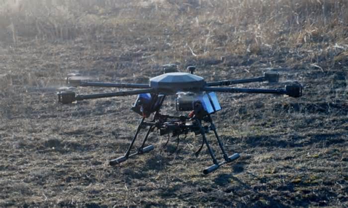 UAV 'Ma cà rồng' Ukraine tập kích loạt mục tiêu Nga trong đêm