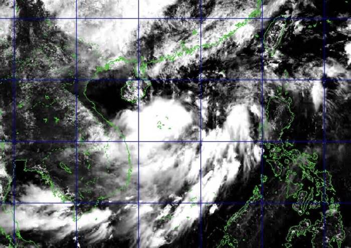 Tin tức 24h: Dự báo khả năng đổ bộ vào Việt Nam của áp thấp nhiệt đới