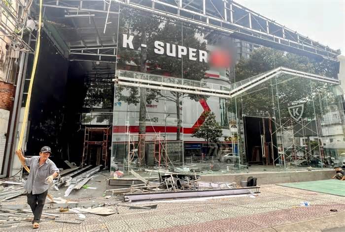 Showroom K-Super của Phan Công Khanh được tháo dỡ trả lại mặt bằng