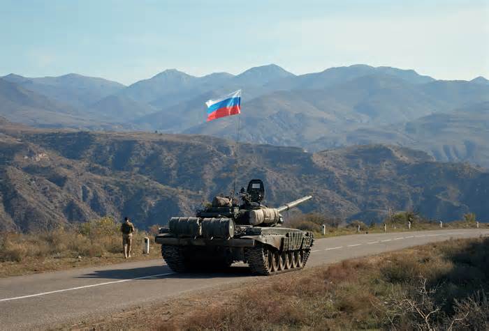 Nga rút lực lượng tại Armenia