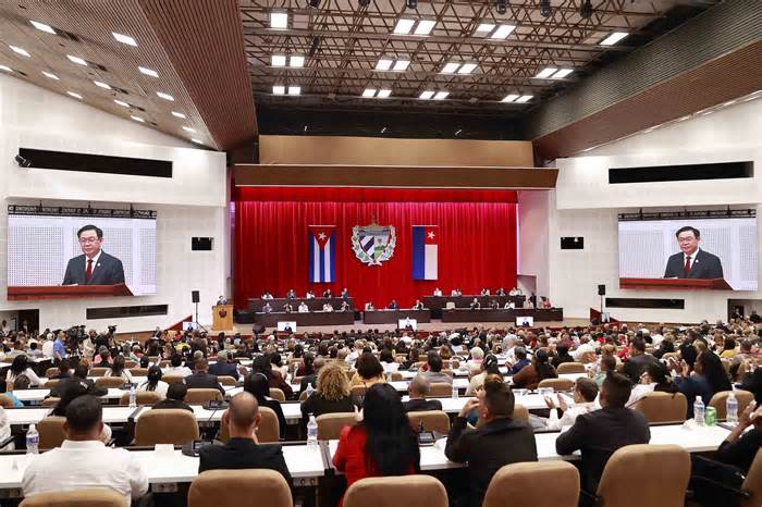 Chủ tịch Quốc hội Vương Đình Huệ phát biểu trước Quốc hội Cuba