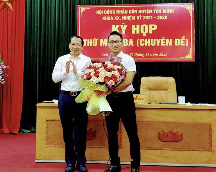 Cán bộ Văn phòng UBND tỉnh Hà Giang giữ chức Phó Chủ tịch huyện