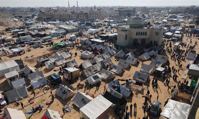 Israel mua lều gần cho nửa triệu dân Gaza trước khi tiến đánh Rafah