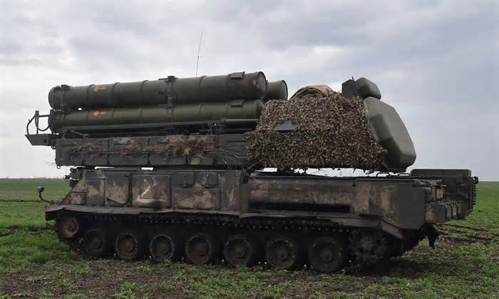 Nga tuyên bố chặn 10 tên lửa ATACMS nhằm vào Crimea