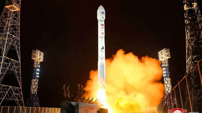 Truyền thông Nhật: Triều Tiên thông báo sắp phóng vệ tinh