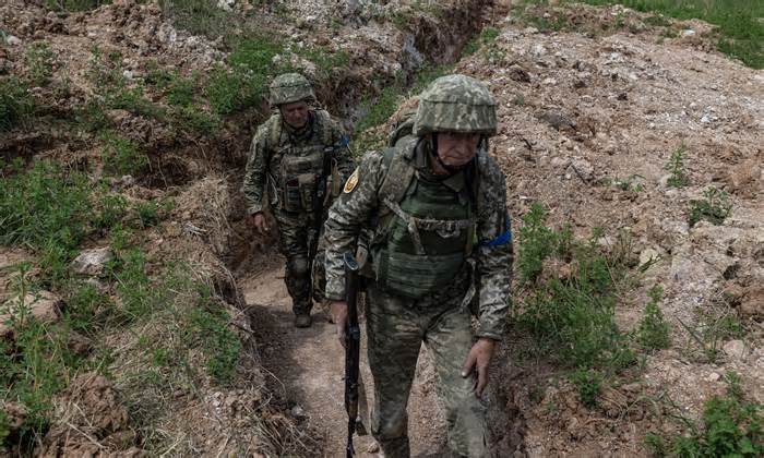 Nga nói Ukraine mất 35.000 lính trong tháng 5