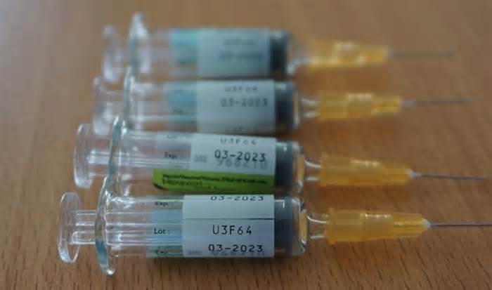 4 trẻ nhập viện do tiêm vaccine hết hạn: Bộ Y tế vào cuộc
