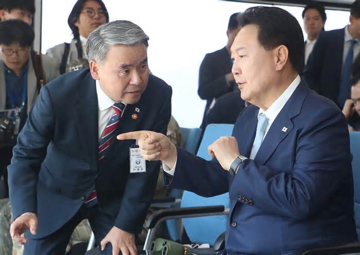 Những bê bối đẩy Tổng thống Hàn Quốc vào hiểm cảnh