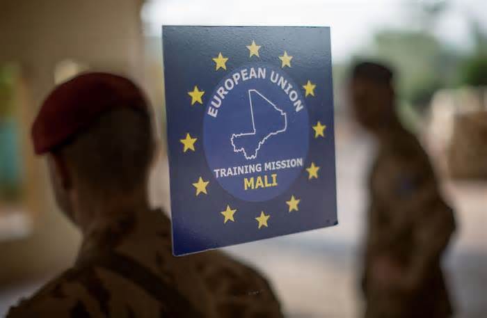 EU kết thúc sứ mệnh huấn luyện kéo dài 11 năm ở Mali