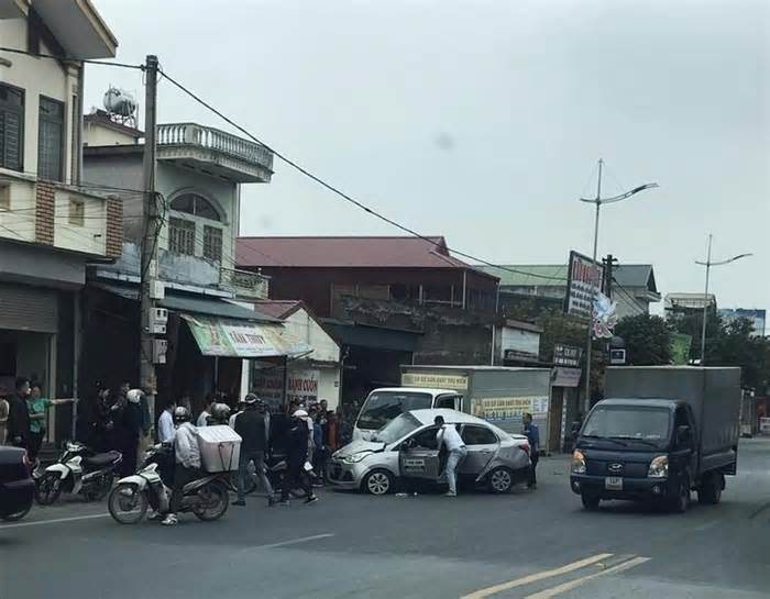 Quảng Ninh: 2 người tử vong trong vụ tai nạn giao thông liên hoàn