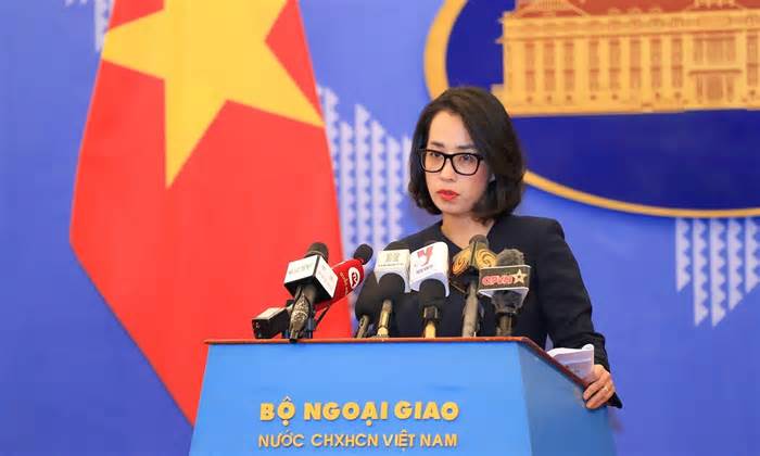 Việt Nam tiếp nhận hơn 100 công dân bị Campuchia bắt với cáo buộc đánh bạc