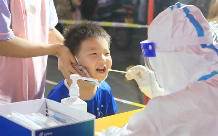 Dịch hô hấp giống cúm bùng phát ở miền bắc Trung Quốc