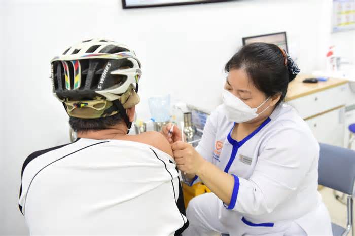 Tháng 9-2024, dự kiến Việt Nam sẽ có vắc xin sốt xuất huyết