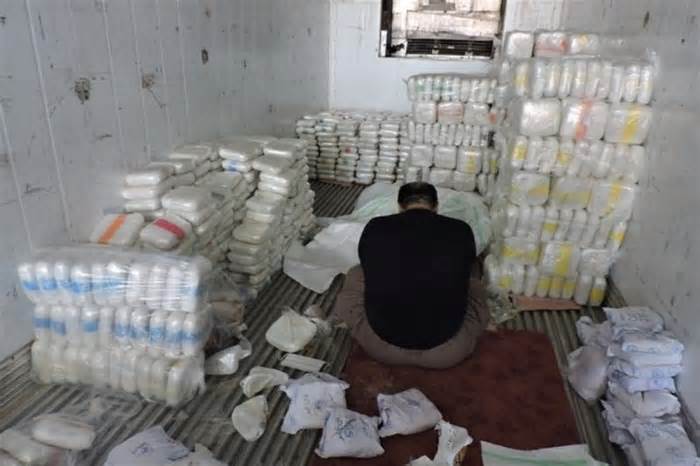Iran thực hiện chiến dịch đặc biệt, bắt giữ hơn 1,2 tấn thuốc phiện