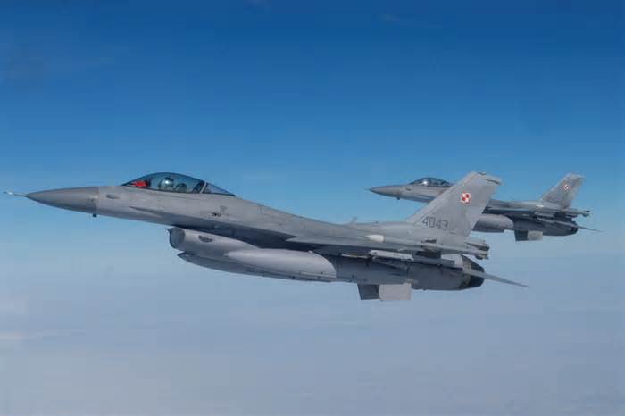 Nga cảnh báo 'rủi ro lớn' nếu phương Tây gửi tiêm kích F-16 tới Ukraine
