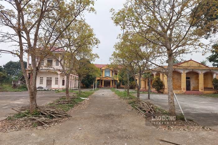 Phú Thọ: Hàng loạt công sở bị bỏ hoang sau 2 năm sáp nhập xã