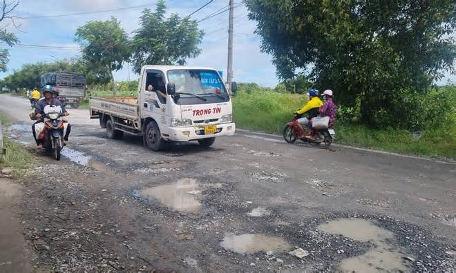 Thêm một đoạn quốc lộ ở Trà Vinh chưa có hệ thống thoát nước