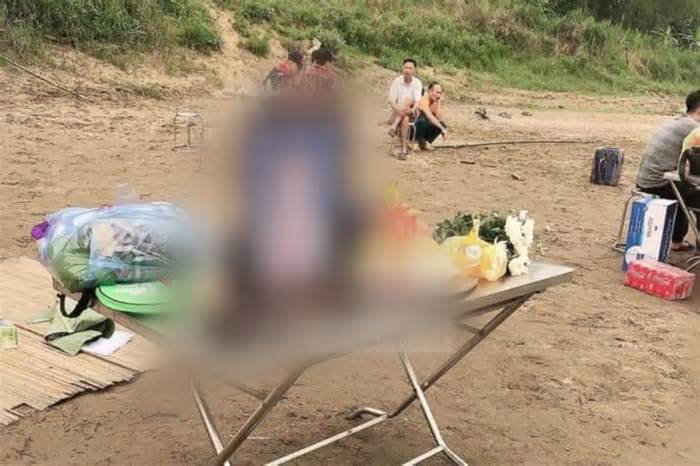 Huy động hàng chục người tìm bé trai 13 tuổi mất tích ở sông Hồng