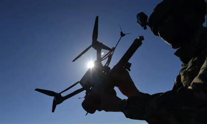 Drone Nga đánh chặn xuồng tự sát Ukraine