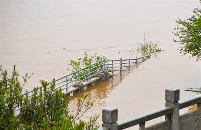 Trung Quốc kích hoạt ứng phó khẩn cấp với lũ lụt ở miền nam