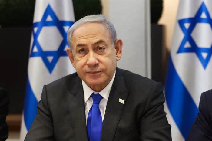 Thủ tướng Israel phải phẫu thuật thoát vị