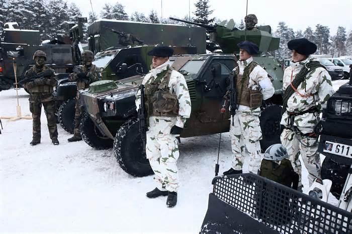 Loạt nước phương Tây bác khả năng đưa quân đến Ukraine